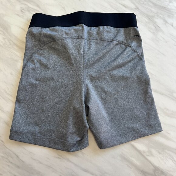 NIKE PRO COMPRESSION SHORTS size XS Women's 4" Gym Running Gray - Picture 2 of 6